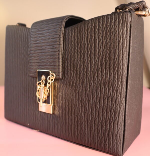 PU black sling bag