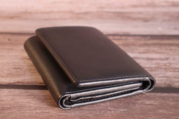 Triple fold black wallet