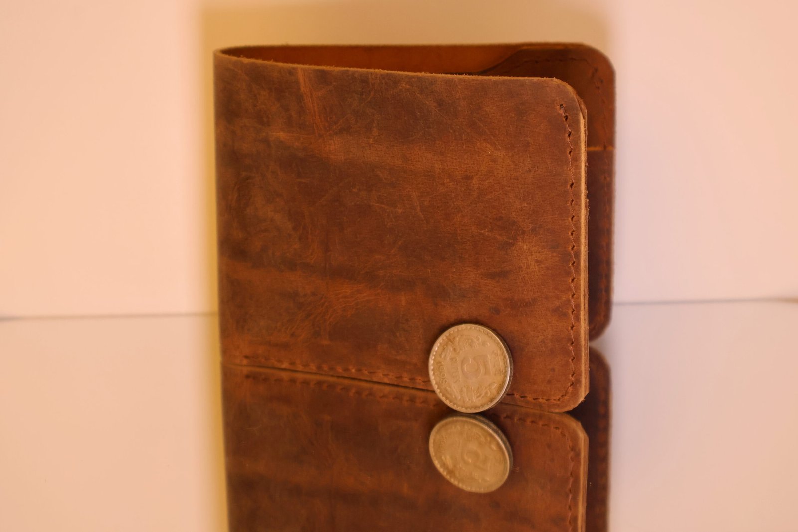 Leather wallet dark shade