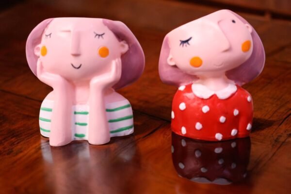 Adorable Cute Girls Flowerpot Pair - Image 2