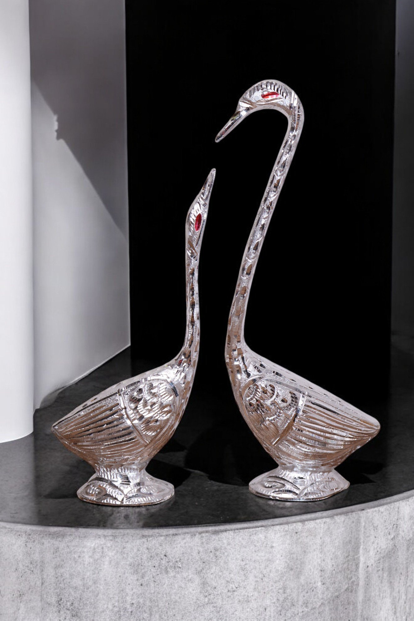 White Metal Swan Pair