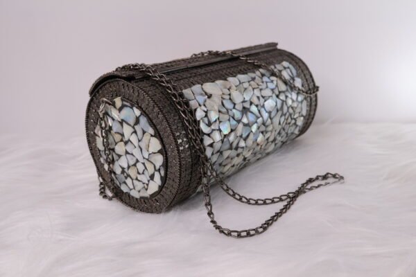 Vintage Style Clutch Bag (D4) - Image 2
