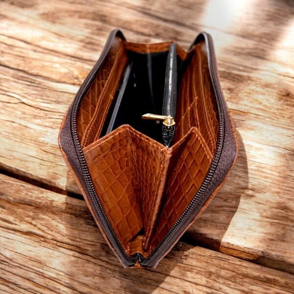 Elegant Ladies Leather Croc Clutch Bag - Image 3
