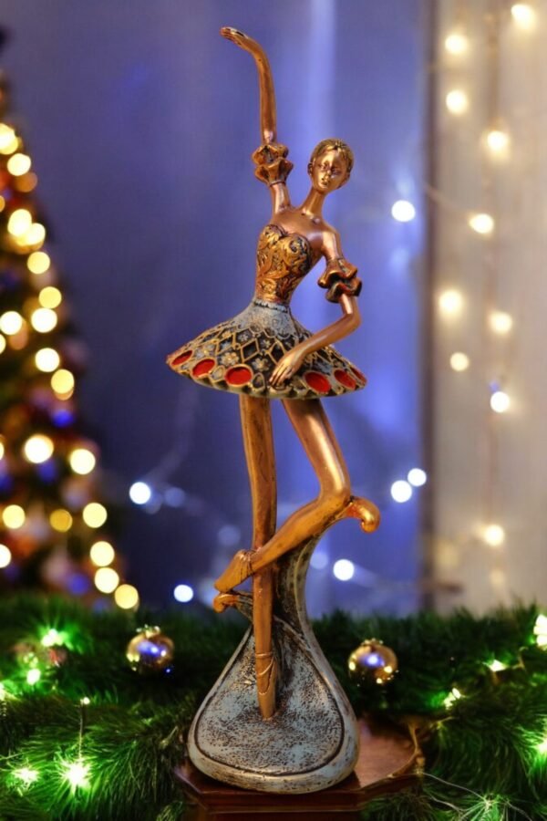 Elegant Polyresin Ballerina Figurines - Image 5